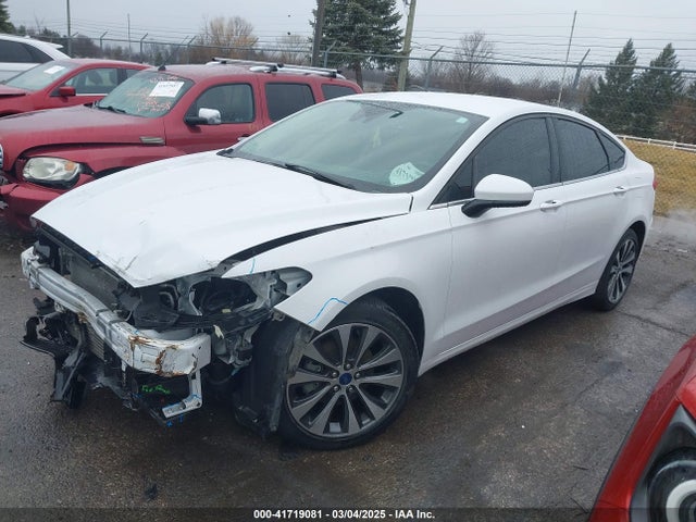 Ford FUSION SE 2020 3FA6P0T96LR263409 Image 2