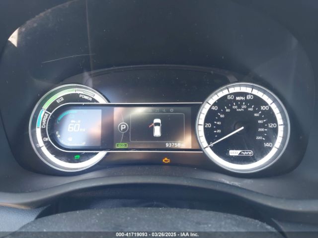 KNDCB3LC9H5074675 KIA NIRO LX