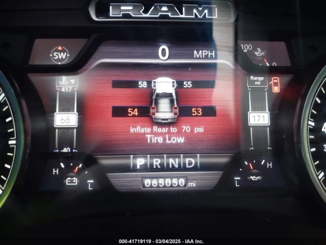 3C6UR5NJ3MG552848 RAM 2500