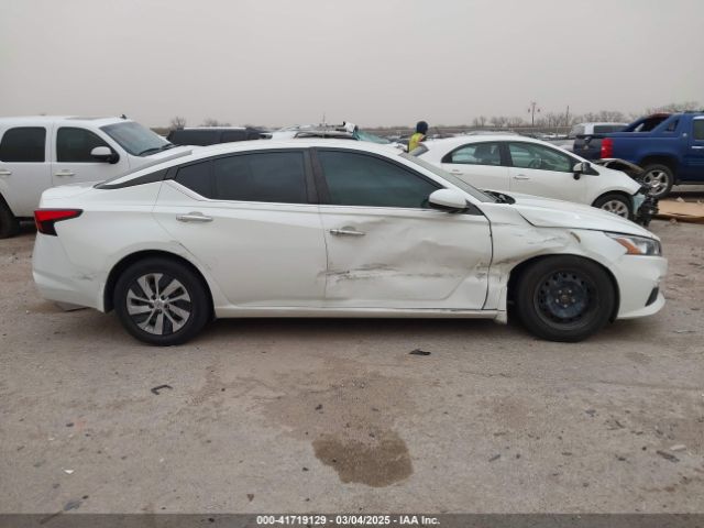 1N4BL4BVXMN413252 Nissan Altima S Fwd