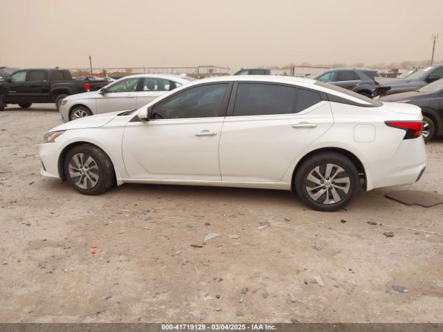 1N4BL4BVXMN413252 Nissan Altima S Fwd