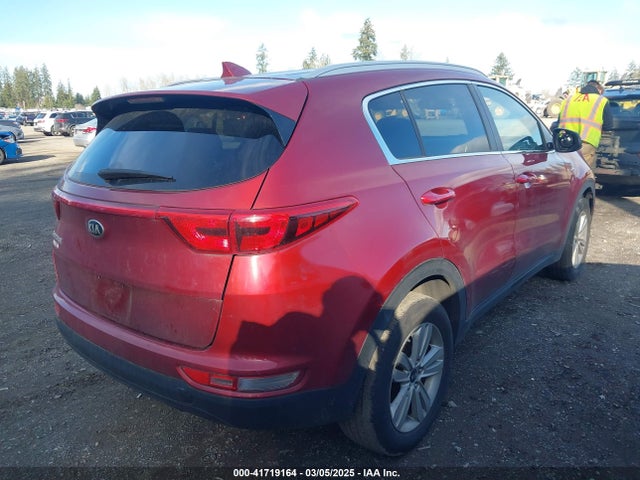 KNDPMCACXH7032793 KIA Sportage Lx