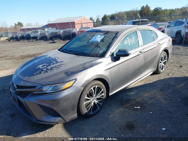 4T1B11HK7JU637152 Toyota CAMRY SE