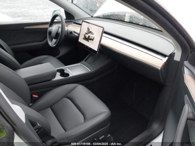 7SAYGDEDXSF248734 Tesla Model Y Long Range Dual Motor All-wheel Drive