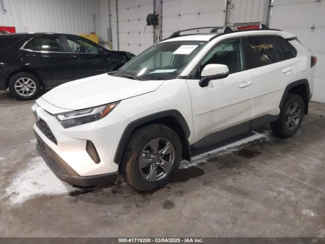 2T3P1RFV9RW488635 Toyota Rav4 Xle
