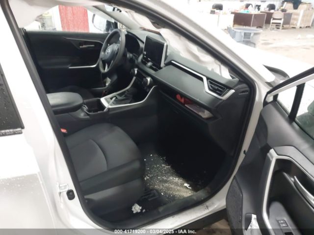 2T3P1RFV9RW488635 Toyota Rav4 Xle