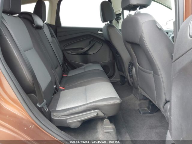 1FMCU0GD8HUE74675 Ford ESCAPE SE