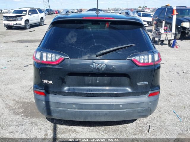 1C4PJLLB4KD444066 Jeep Cherokee Latitude Plus Fwd