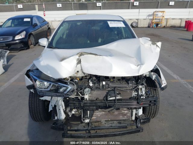 3N1CN8EV8ML920326 Nissan Versa Sv Xtronic Cvt