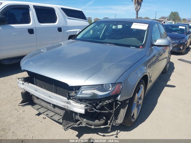 2011 AUDI A4 WAUFFAFL5BN025009 Photo 1