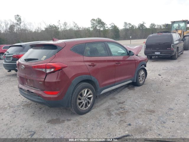 2018 HYUNDAI TUCSON KM8J3CA49JU820629 Photo 3
