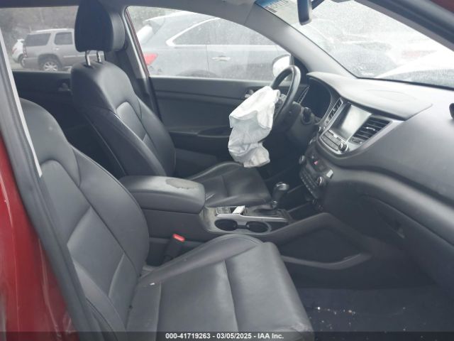 2018 HYUNDAI TUCSON KM8J3CA49JU820629 Photo 4