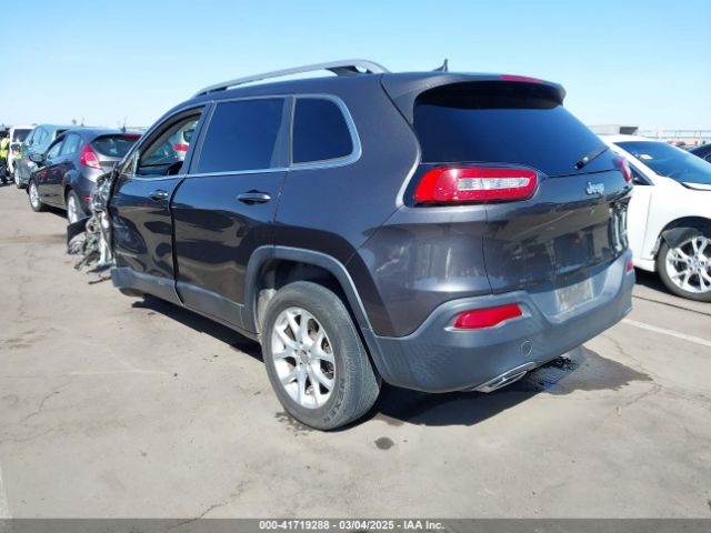 1C4PJLCS1GW160387 Jeep Cherokee Latitude