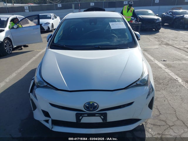 JTDKBRFU2H3043413 Toyota Prius Two