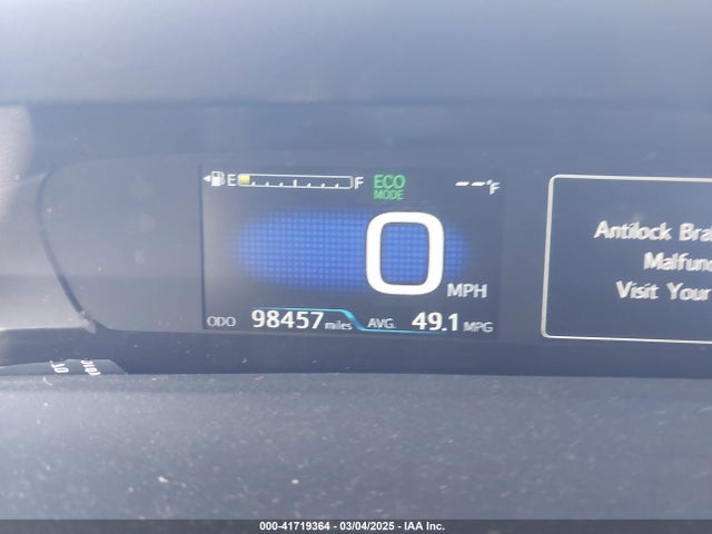 JTDKBRFU2H3043413 Toyota Prius Two