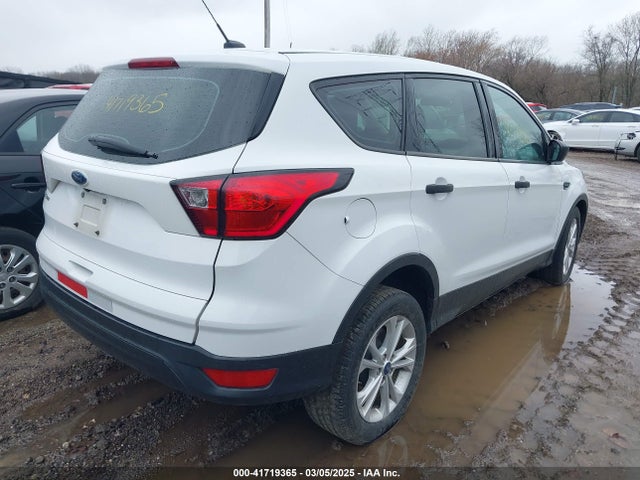 1FMCU0F76KUB22181 Ford ESCAPE S