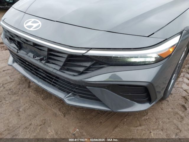 KMHLM4DG6RU689043 Hyundai ELANTRA SEL