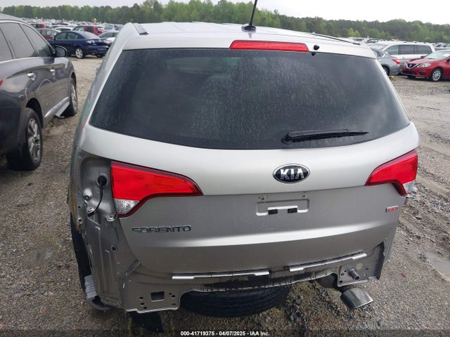 5XYKT3A62FG602826 KIA SORENTO LX