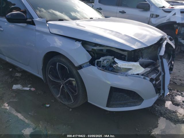 1N4BL4CV4PN384687 Nissan Altima Sr Fwd