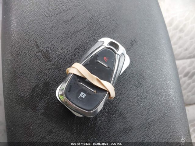 2GNAXHEV5J6142363 Chevrolet EQUINOX LS