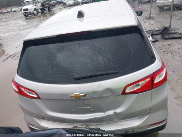 2GNAXHEV5J6142363 Chevrolet EQUINOX LS