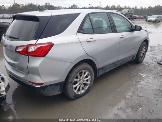 2GNAXHEV5J6142363 Chevrolet EQUINOX LS