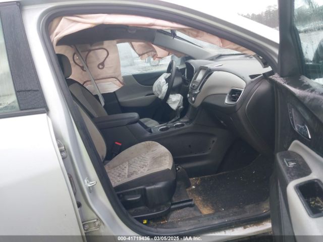 2GNAXHEV5J6142363 Chevrolet EQUINOX LS