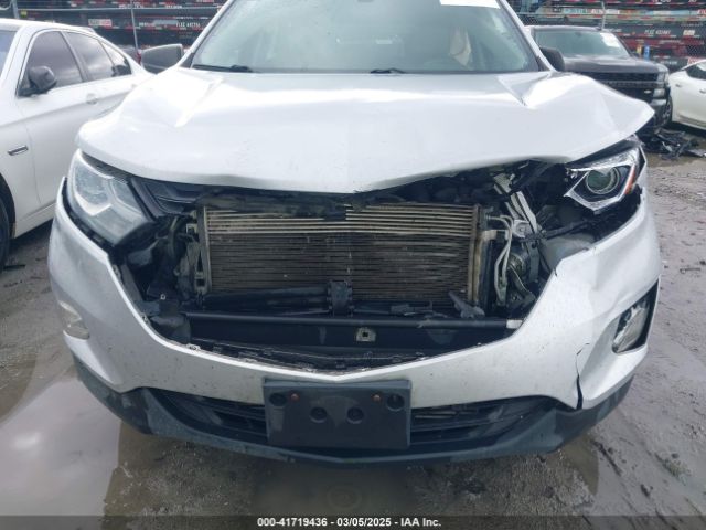 2GNAXHEV5J6142363 Chevrolet EQUINOX LS