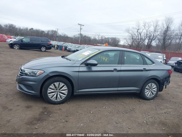 3VWC57BU4KM045396 Volkswagen Jetta 1.4t R-line/1.4t S/1.4t Se