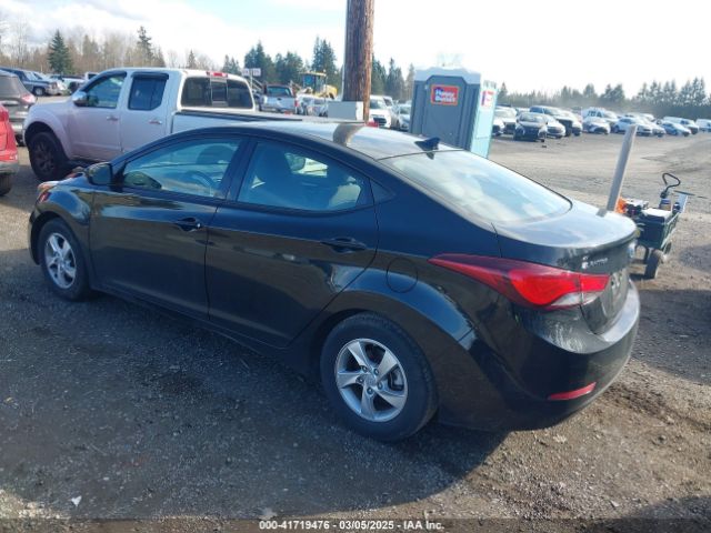 5NPDH4AE8FH577947 Hyundai ELANTRA SE