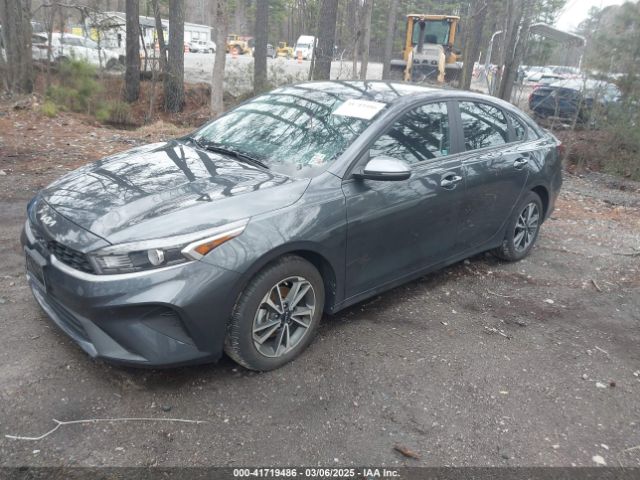 3KPF24AD0PE642314 KIA Forte Lxs