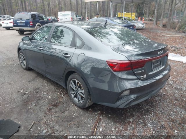 3KPF24AD0PE642314 KIA Forte Lxs