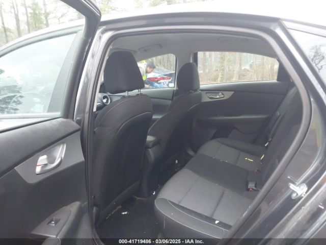 3KPF24AD0PE642314 KIA Forte Lxs