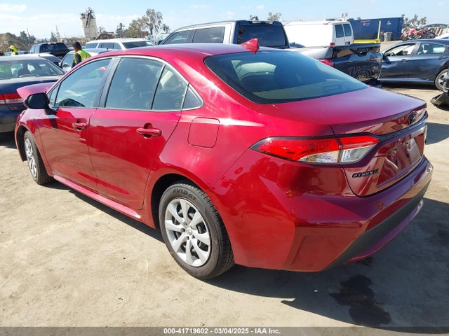 JTDEPMAE3NJ232547 Toyota COROLLA LE