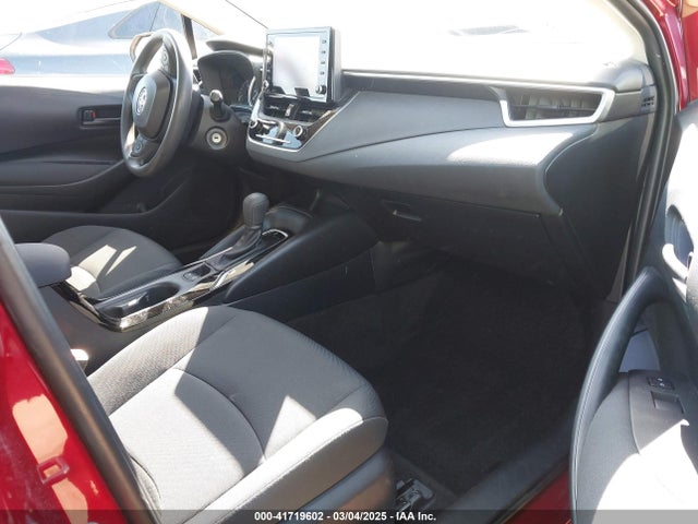 JTDEPMAE3NJ232547 Toyota COROLLA LE