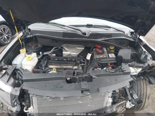 1C4NJDEB3FD105704 Jeep Compass Latitude