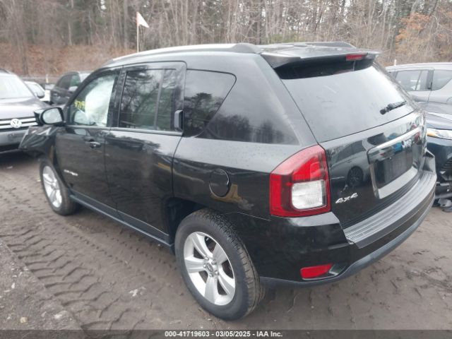 1C4NJDEB3FD105704 Jeep Compass Latitude
