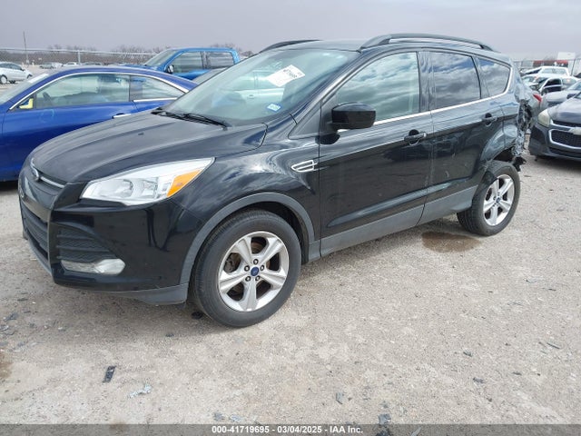 1FMCU0GX1GUC01473 Ford ESCAPE SE