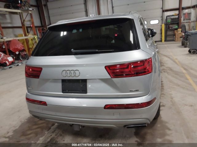 WA1LHAF76JD020886 Audi Q7 2.0t Premium