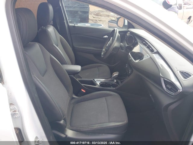 KL4MMBS24LB112576 Buick Encore Gx Fwd Preferred