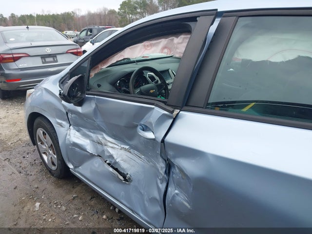 1G1BC5SM8J7136987 Chevrolet Cruze Ls Auto