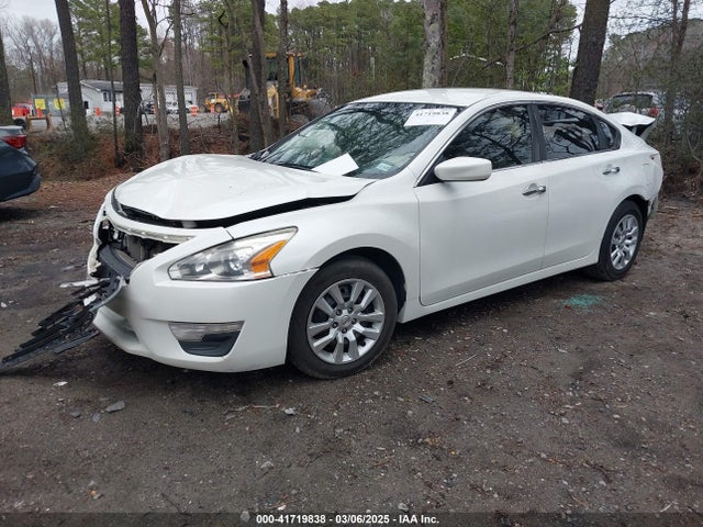 1N4AL3AP3EC117074 Nissan Altima 2.5 S