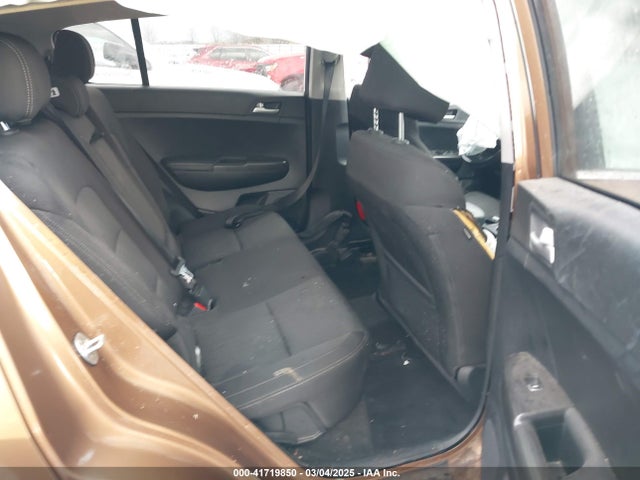 KNDPM3AC4H7076790 KIA Sportage Lx