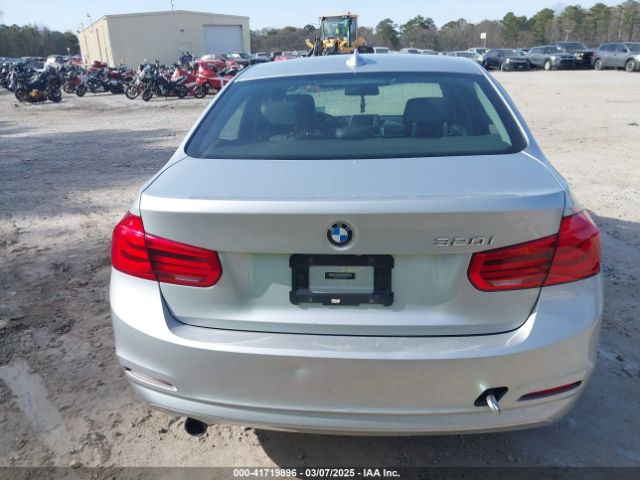 WBA8A9C55JAH14990 BMW 320i
