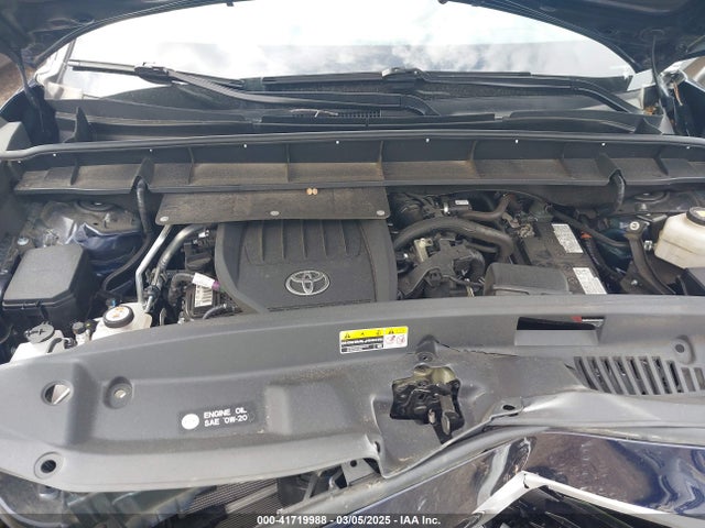 5TDKDRAH8PS045667 Toyota Highlander Xle
