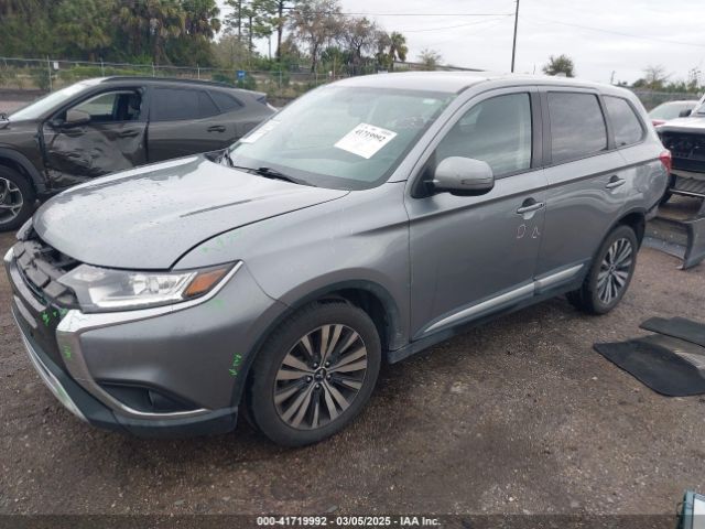 JA4AZ3A35KZ045335 Mitsubishi Outlander Se