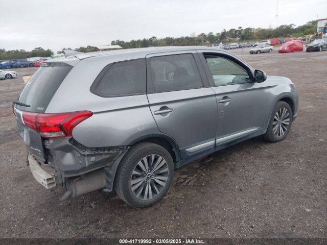 JA4AZ3A35KZ045335 Mitsubishi Outlander Se