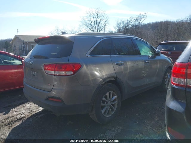 5XYPGDA39GG061748 KIA Sorento 2.4l Lx