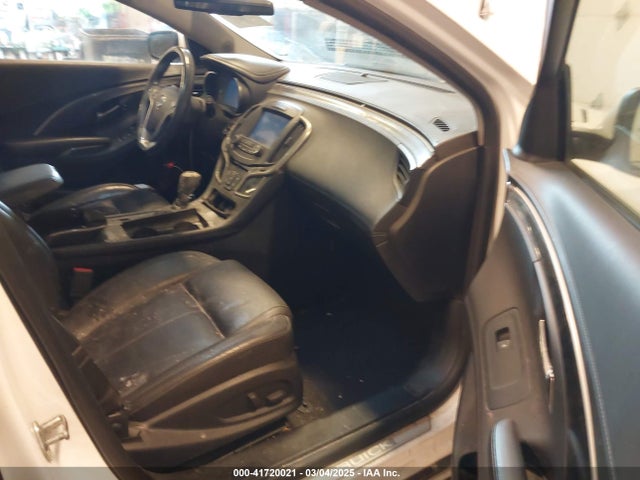 1G4GB5G38GF121528 Buick Lacrosse Leather