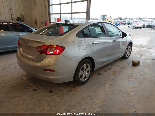 1G1BC5SM0J7168428 Chevrolet Cruze Ls Auto